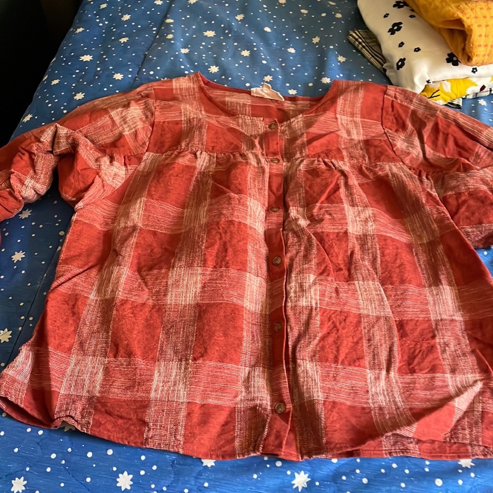 Size 8 Sézane linen top, three quarter sleeves.